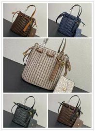 Picture of Michael Kors Lady Handbags _SKUfw106641501fw